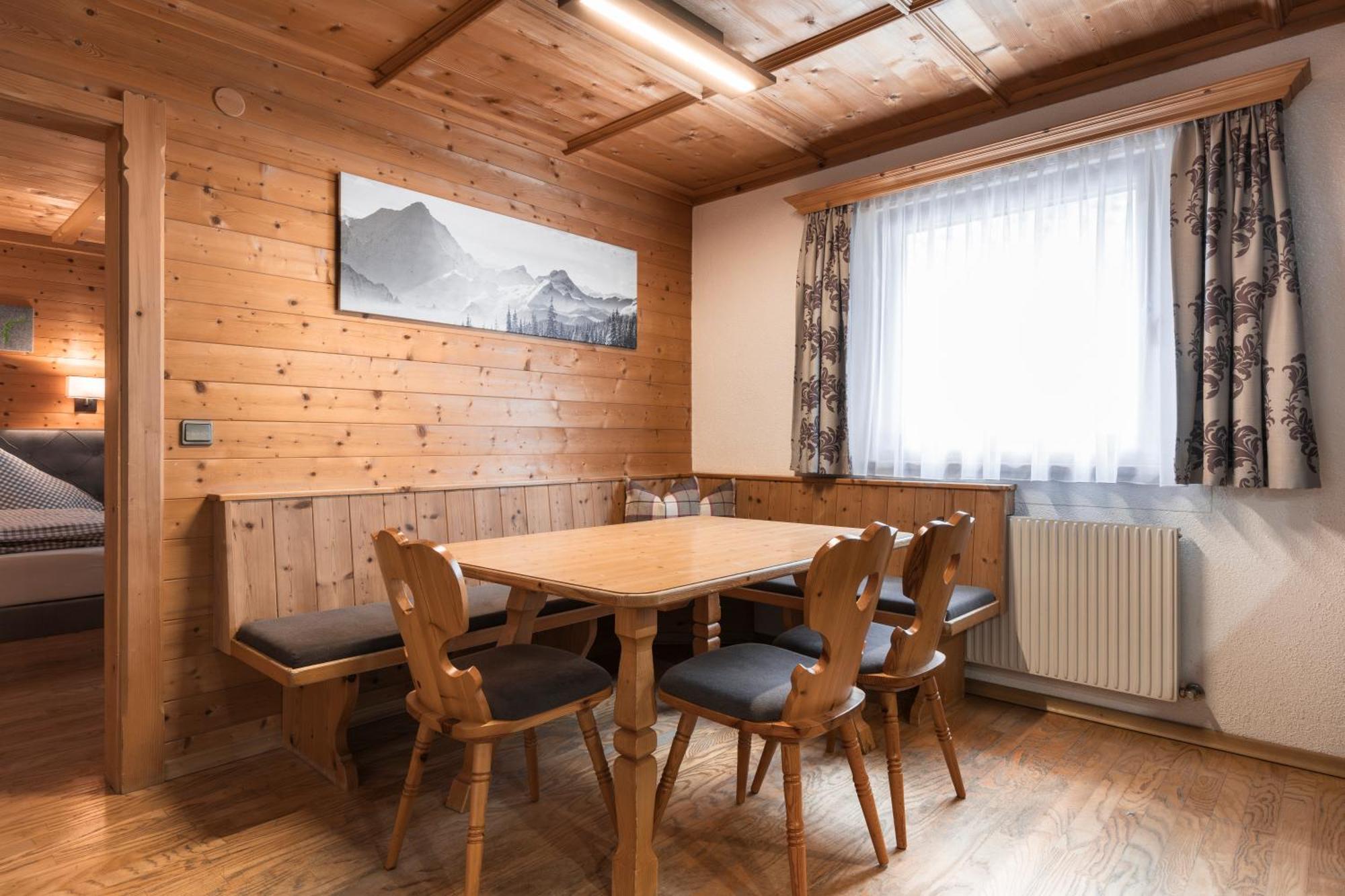 Ferienwohnungen Schneider Ишгъл Екстериор снимка